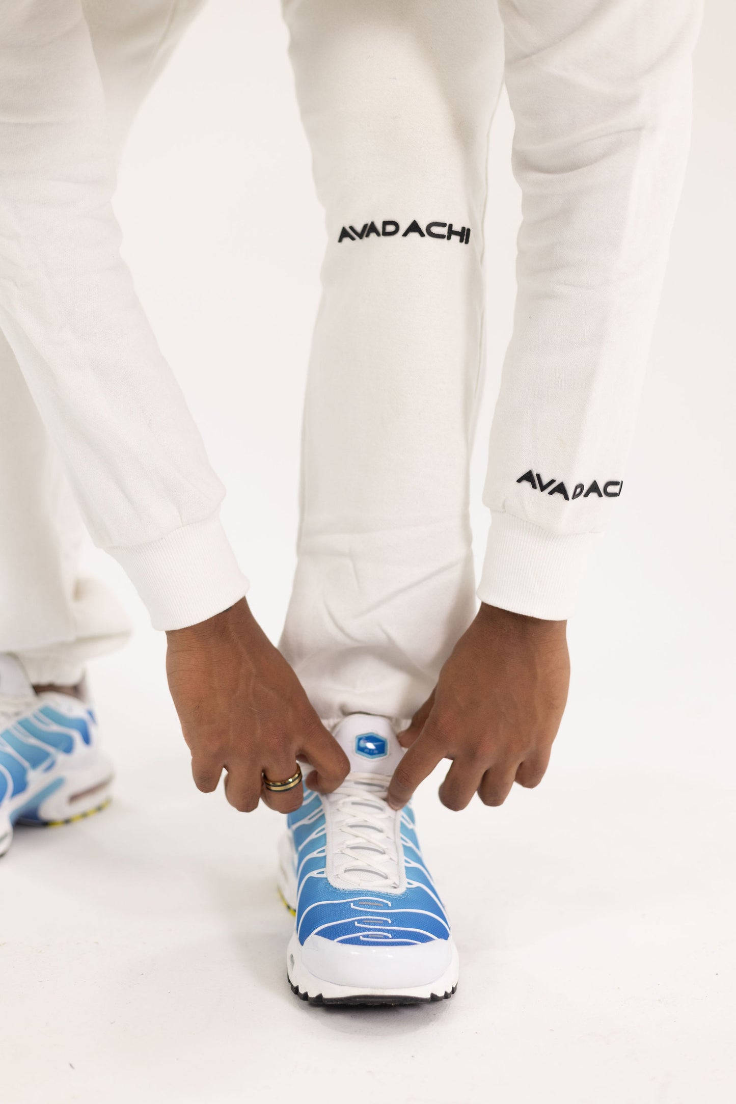 White Avadachi Jumper