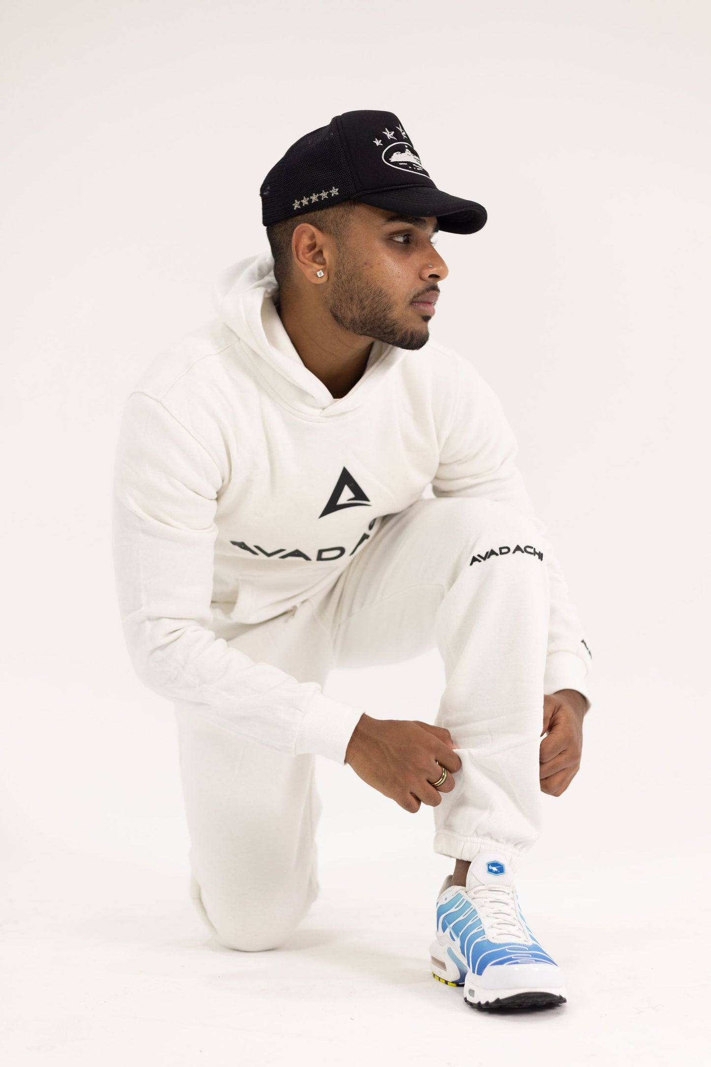 White Avadachi Jumper
