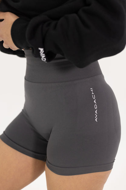 Seamless Avadachi Shorts