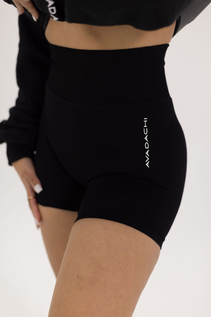 Seamless Avadachi Shorts