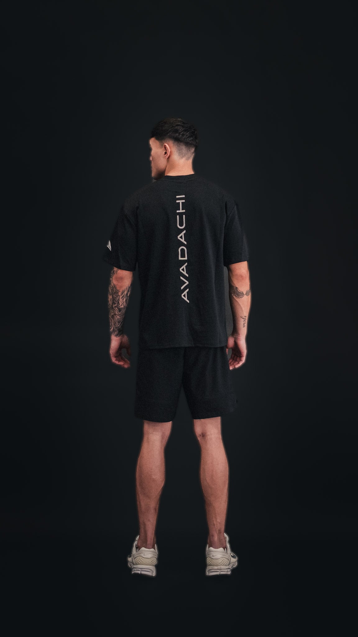 AVADACHI Vertical Spine Logo Oversized T-Shirt — photo 5